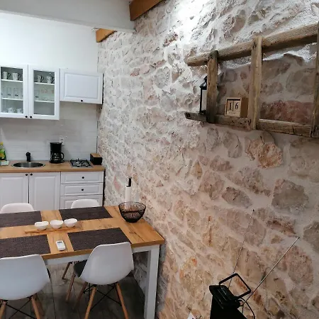 Apartament Rustic In Rural Village Near Krka Park Kljuc (Sibenik-Knin)