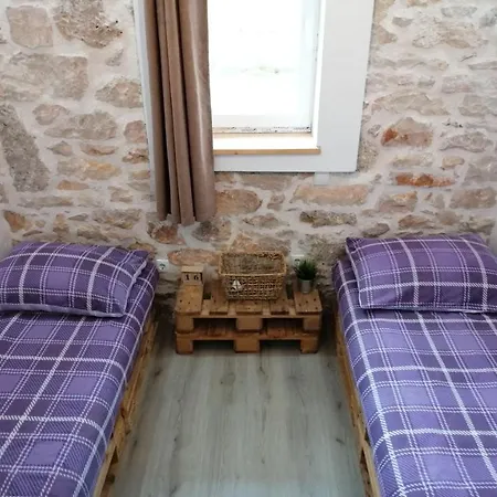 Apartament Rustic In Rural Village Near Krka Park *