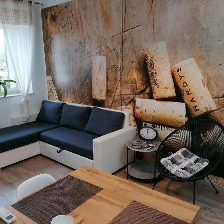 Apartament Rustic In Rural Village Near Krka Park *